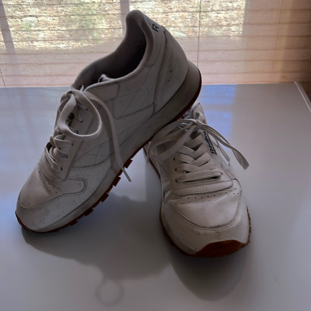Reebok White Men’s Sneakers Size 9